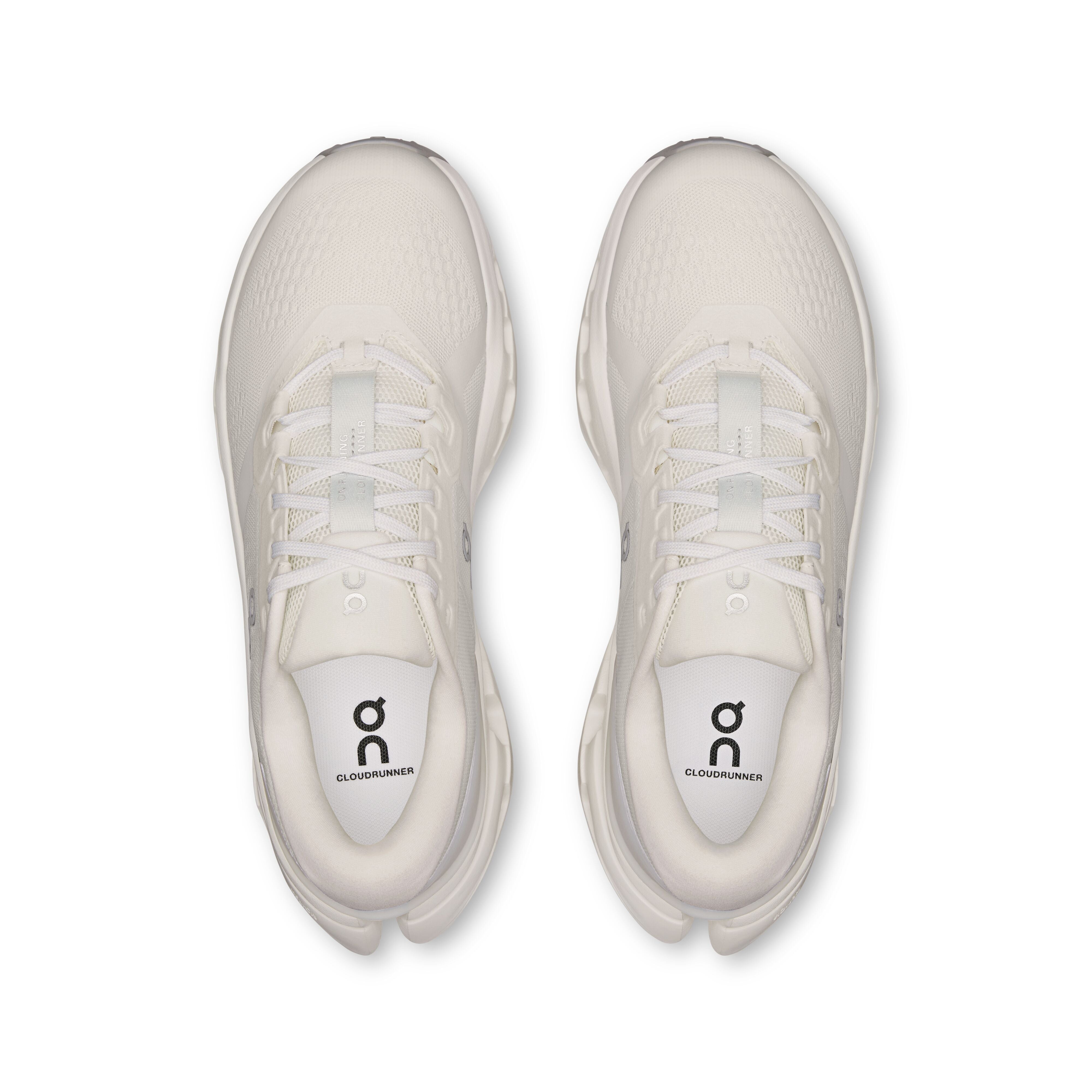 Tênis On Cloudrunner White Ivory