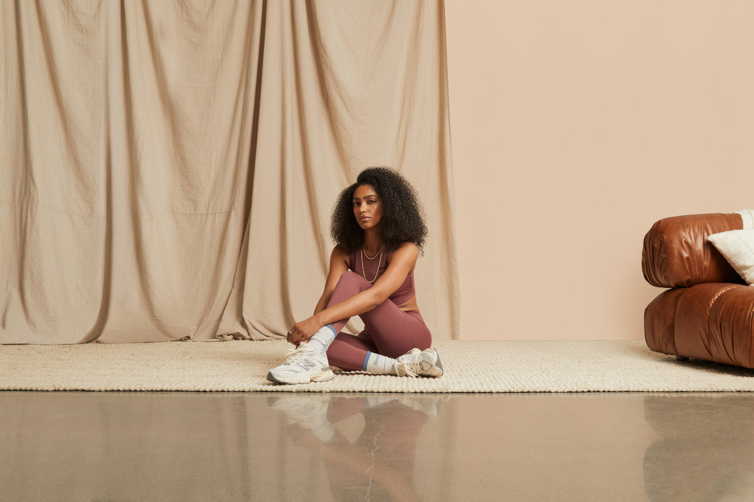 Tênis New Balance 9060 Unissex Branco e Prata