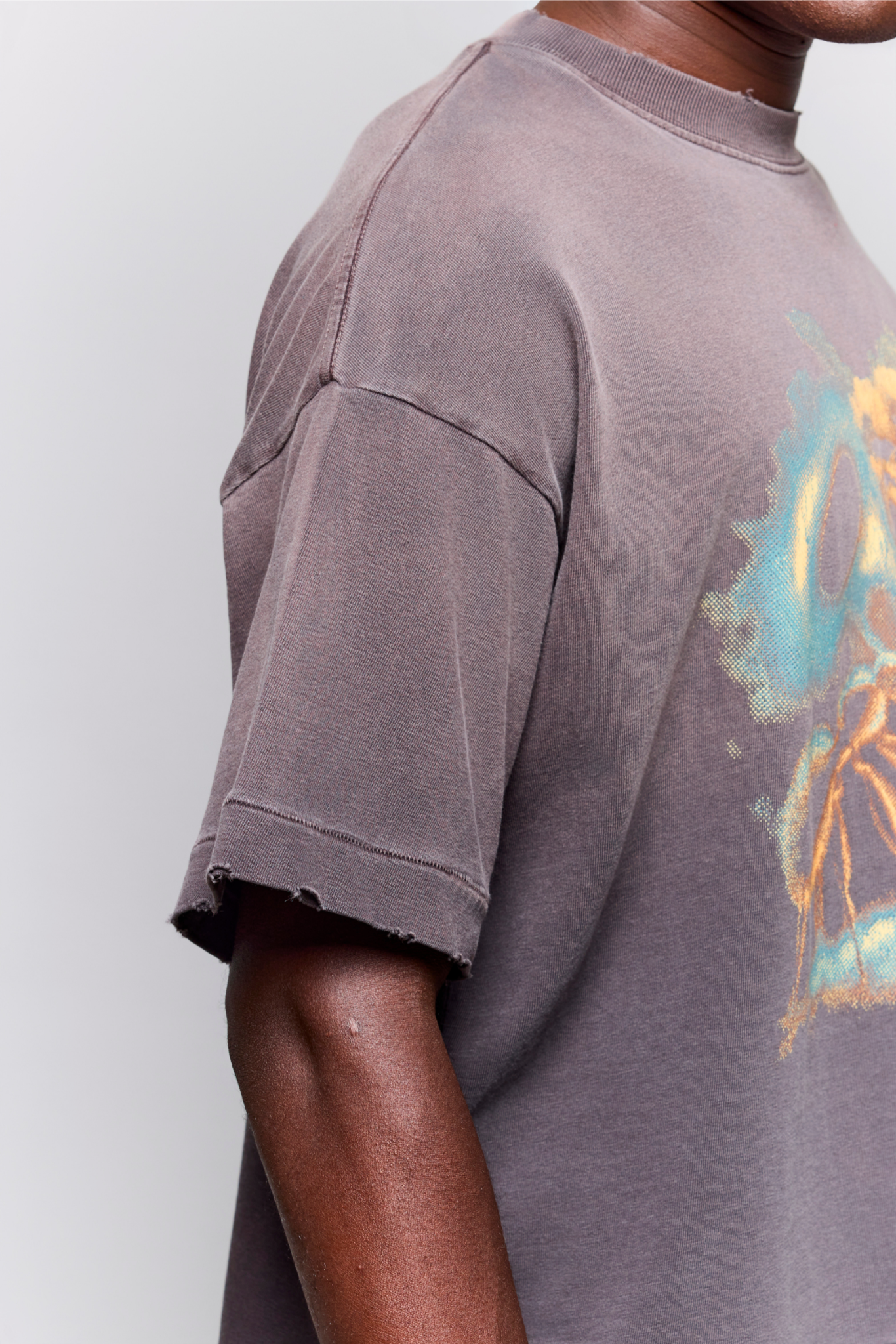 Camiseta Egho Boxy Formiga Marrom