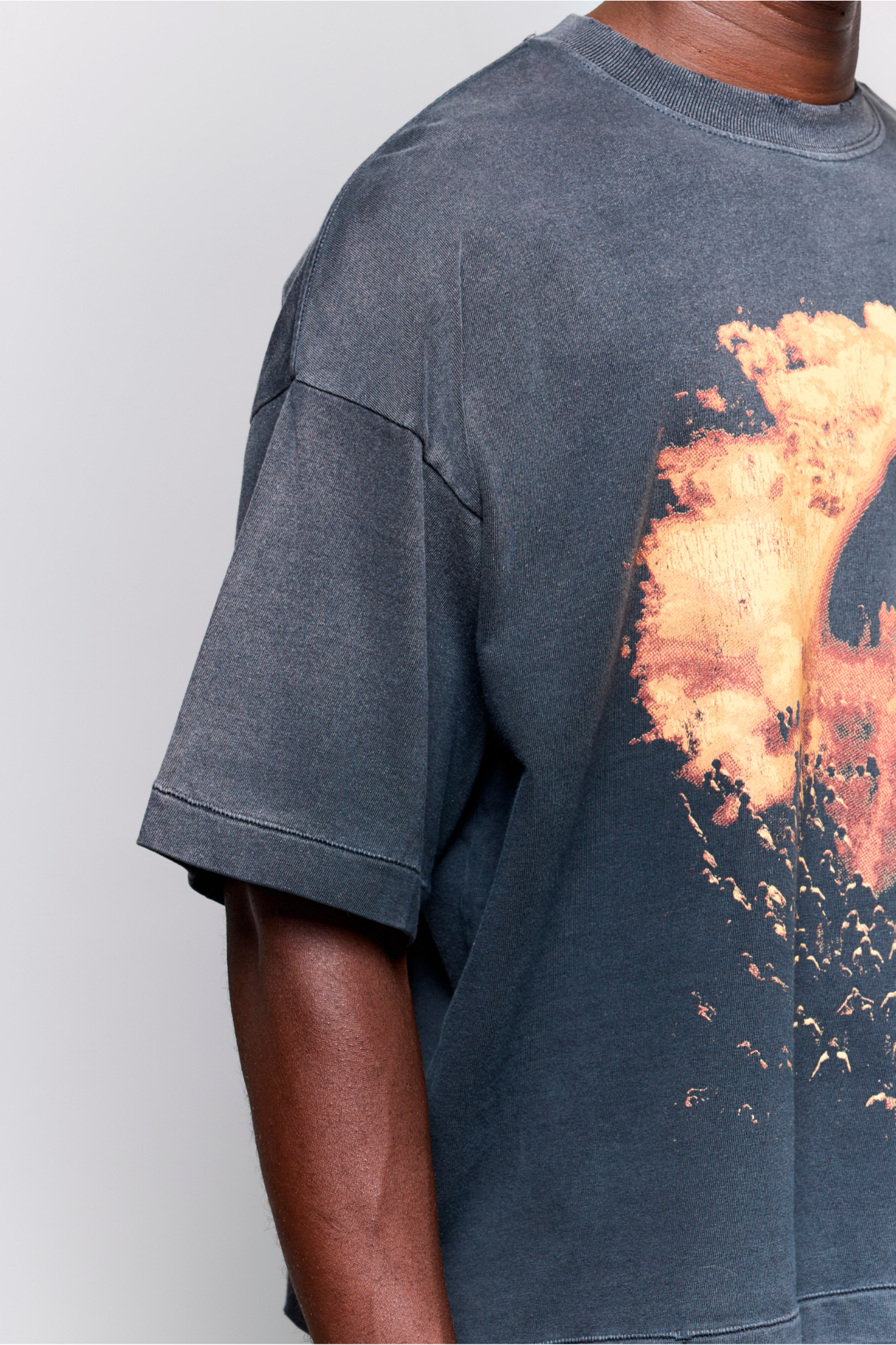 Camiseta Egho Boxy O Culto Preta