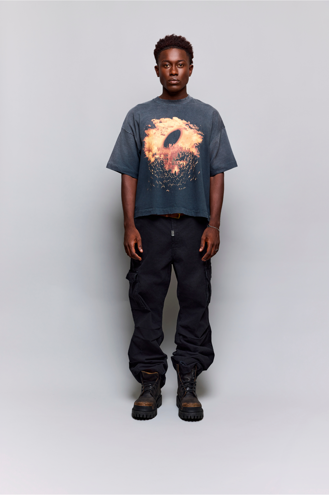 Camiseta Egho Boxy O Culto Preta