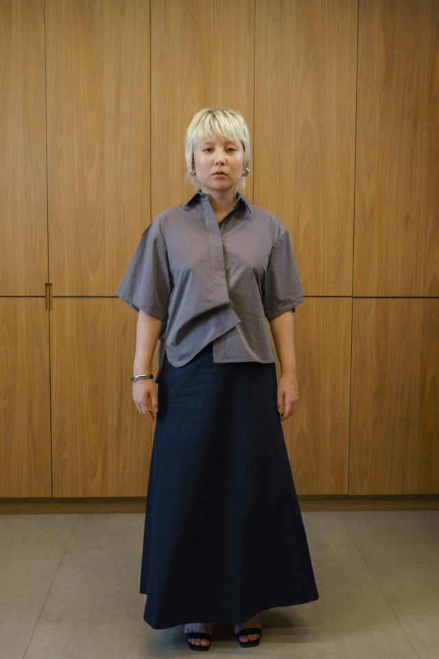 Saia Tansu Noma Azul Marinho