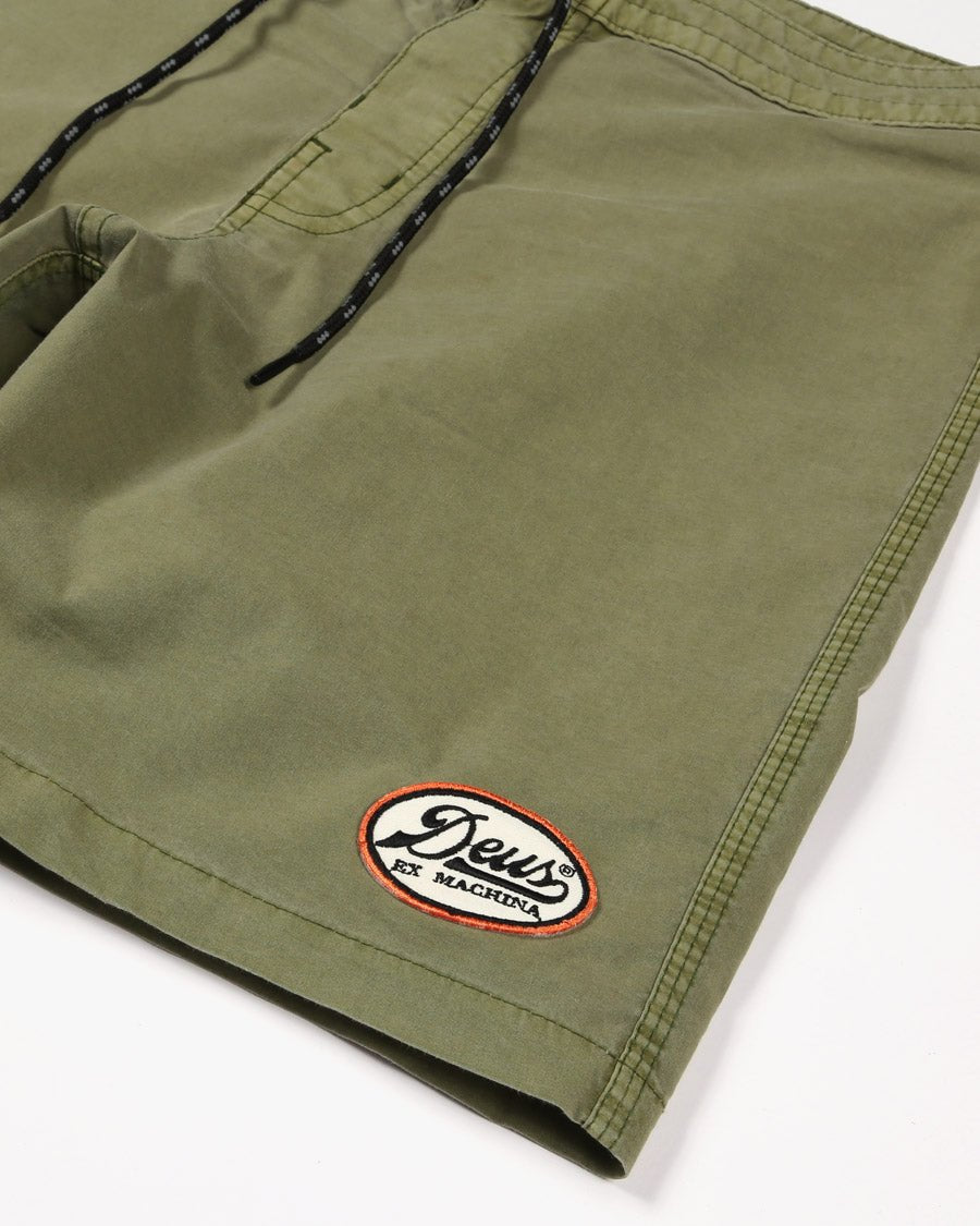 Boardshort Deus Ex Machina Brazzos Verde Militar - backyard DEUS EX MACHINAShorts