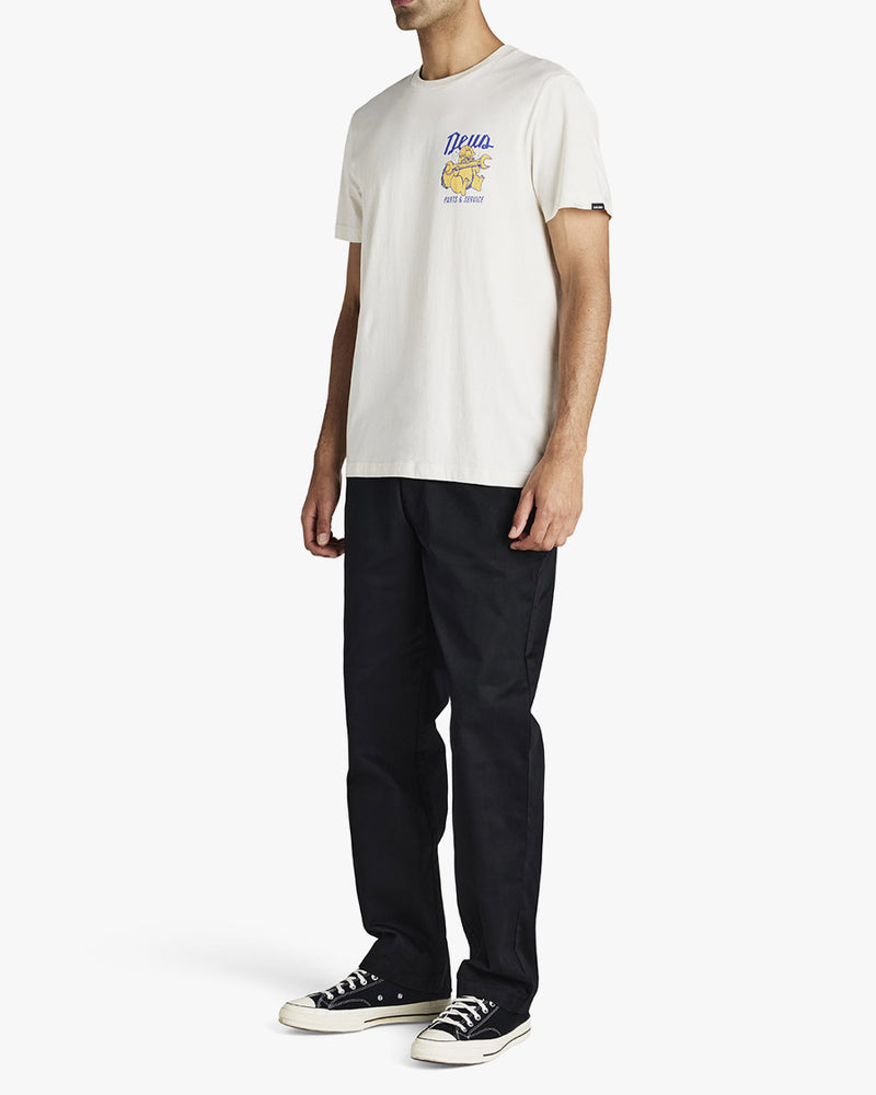 Camiseta Deus Ex Machinha Overbite Dirty Branca