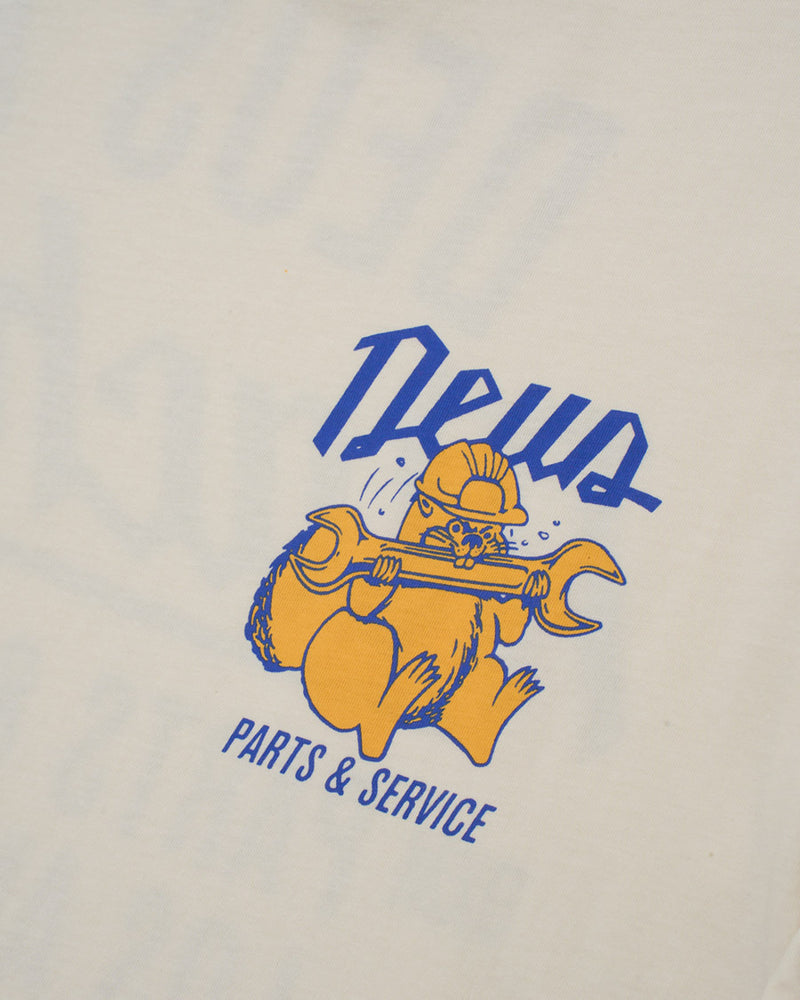 Camiseta Deus Ex Machinha Overbite Dirty Branca
