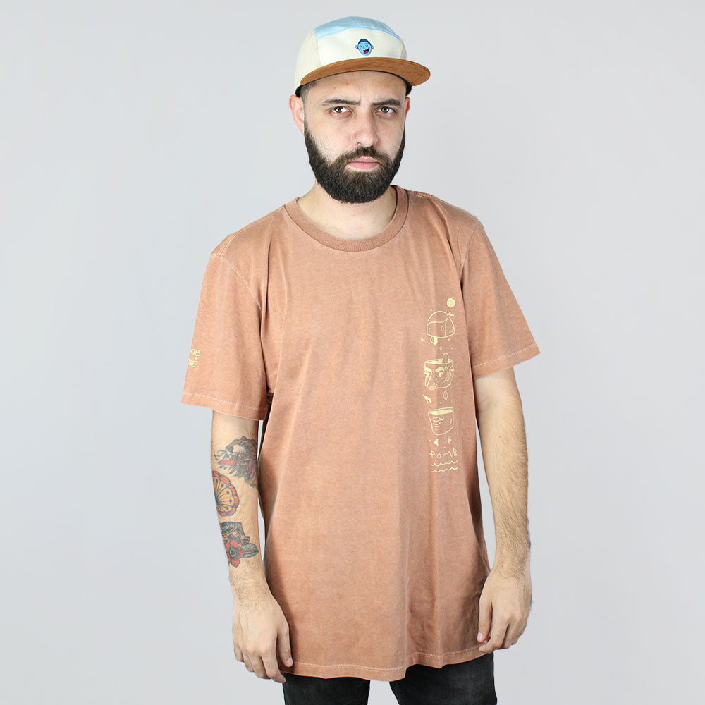T-Shirt Colab Pomp Marrom Telha