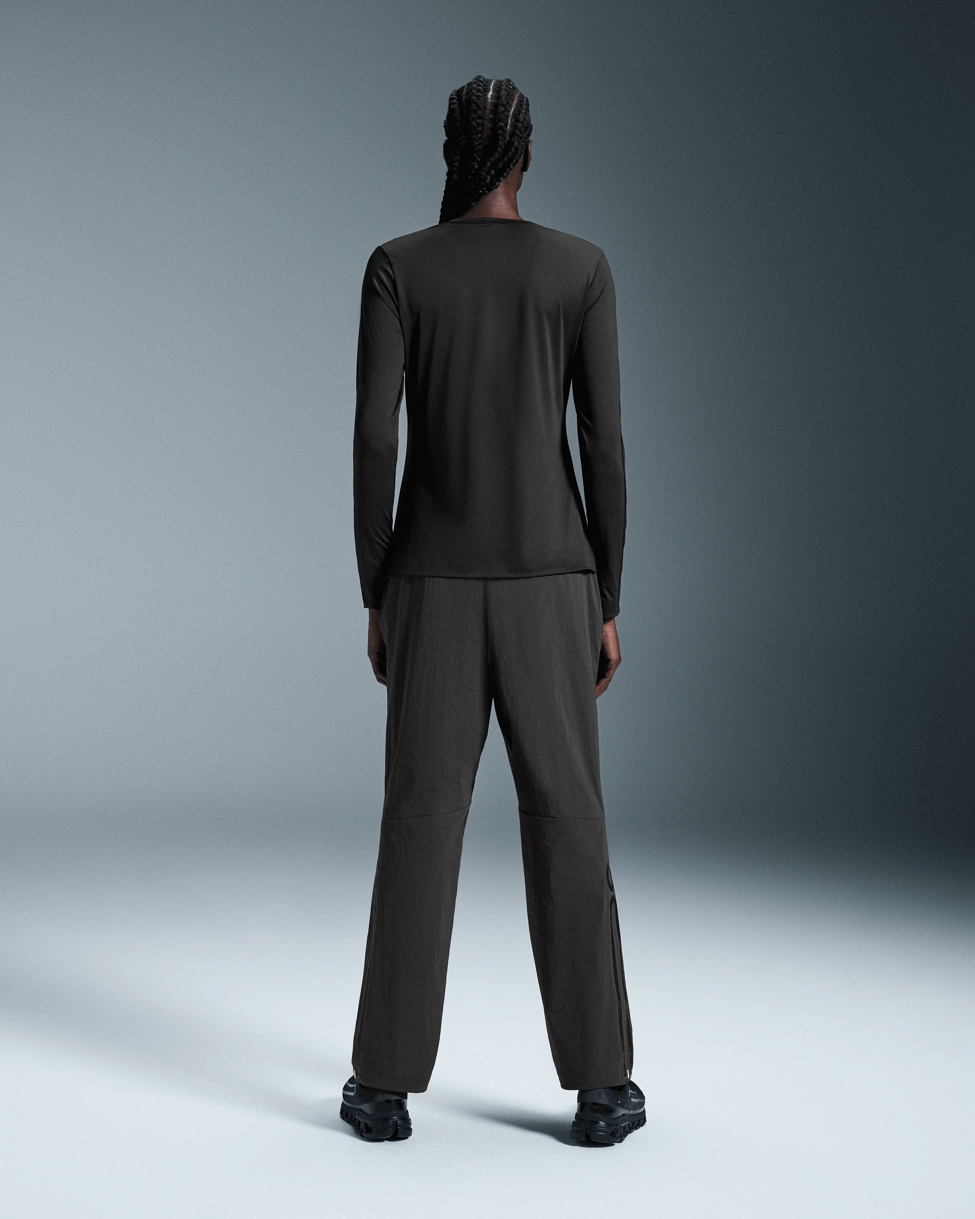 Camiseta IKON 1 On Manga Longa Feminino Preta