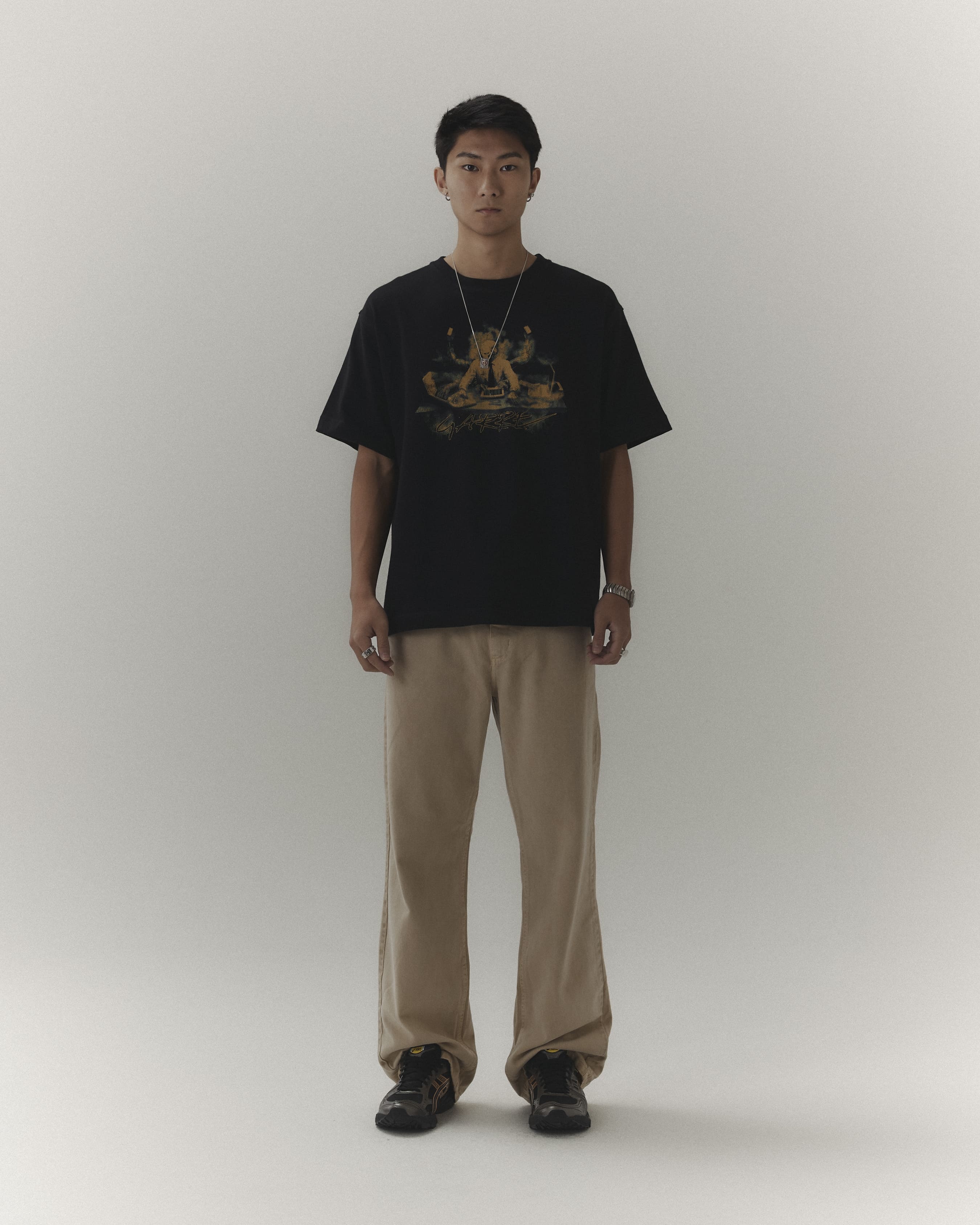 Camiseta Garré Working Like a Machine Preta