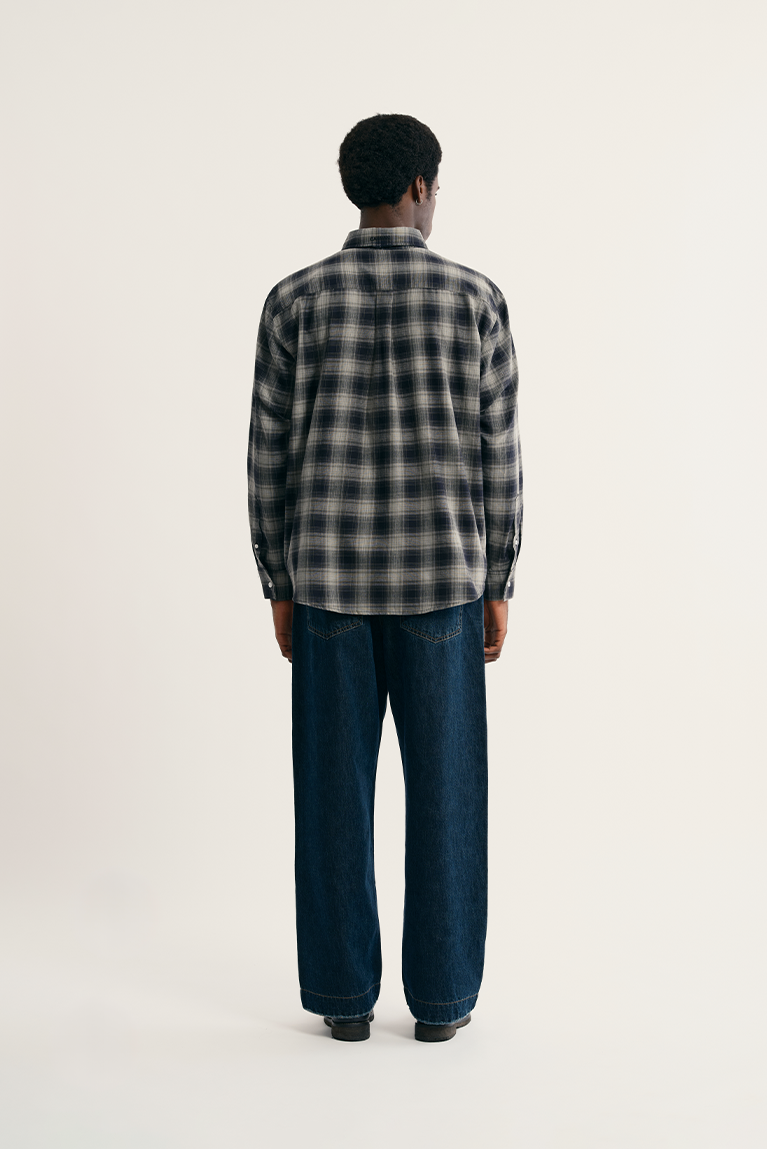 Camisa Carnan Plaid Distressed Preto e Cinza