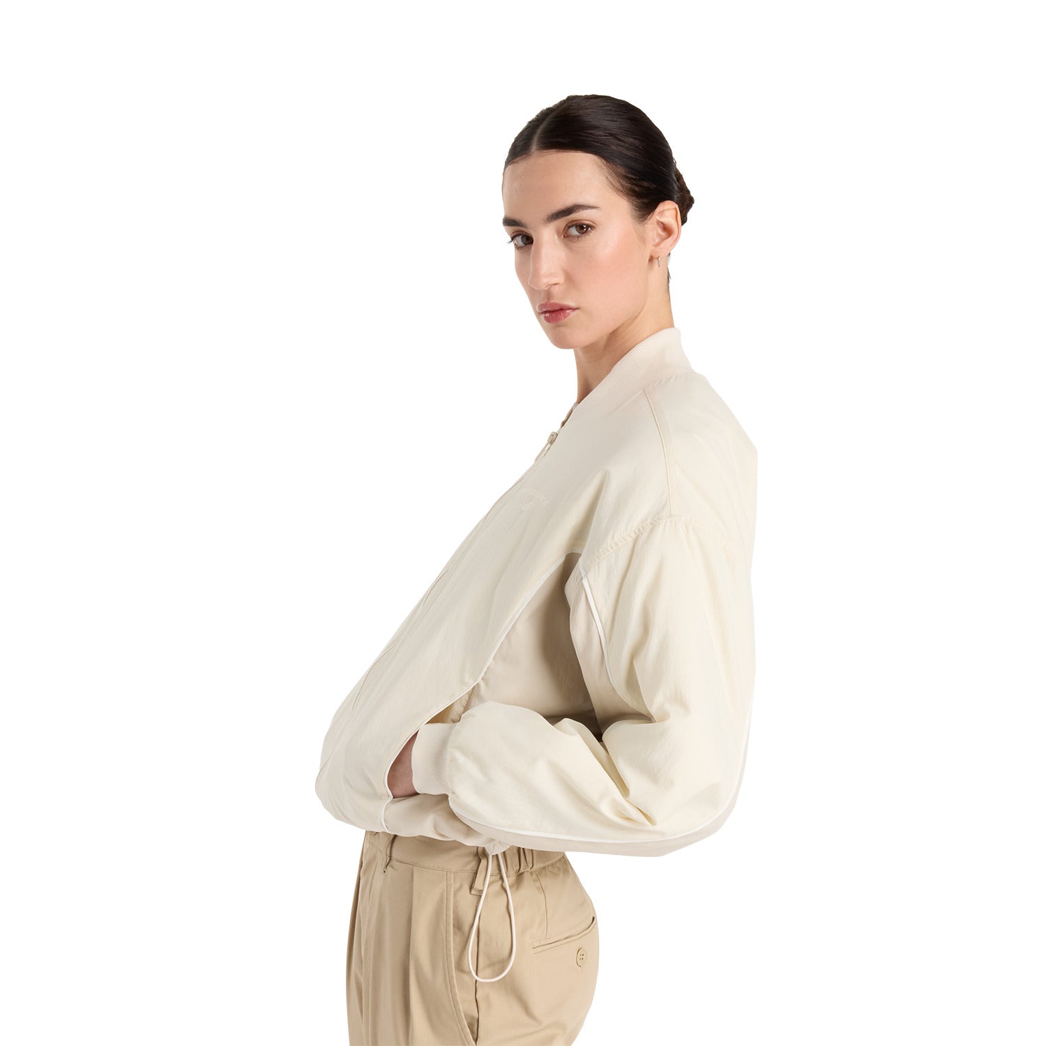 Jaqueta Feminina New Balance Bomber Reimagined Branca