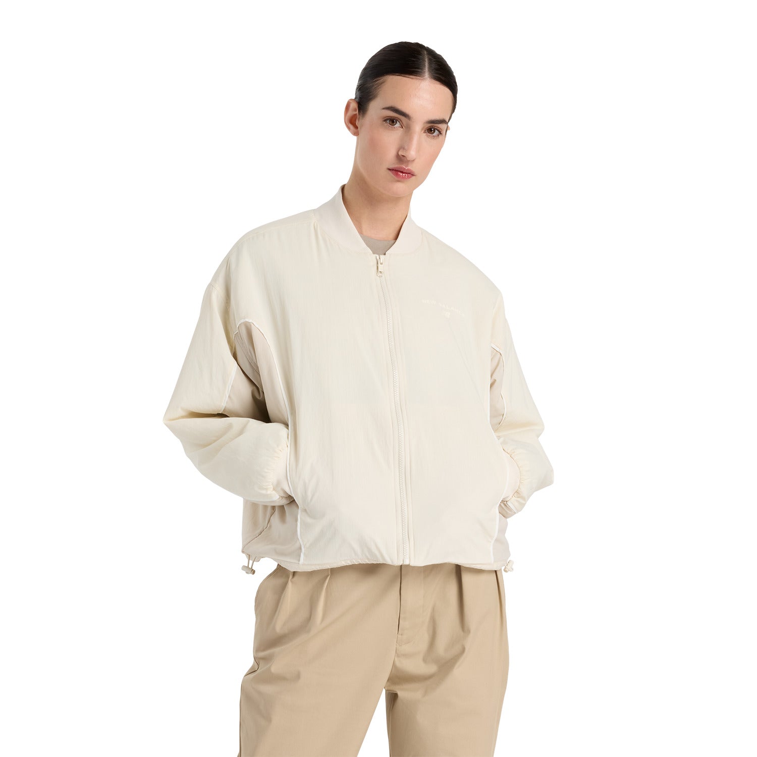 Jaqueta Feminina New Balance Bomber Reimagined Branca