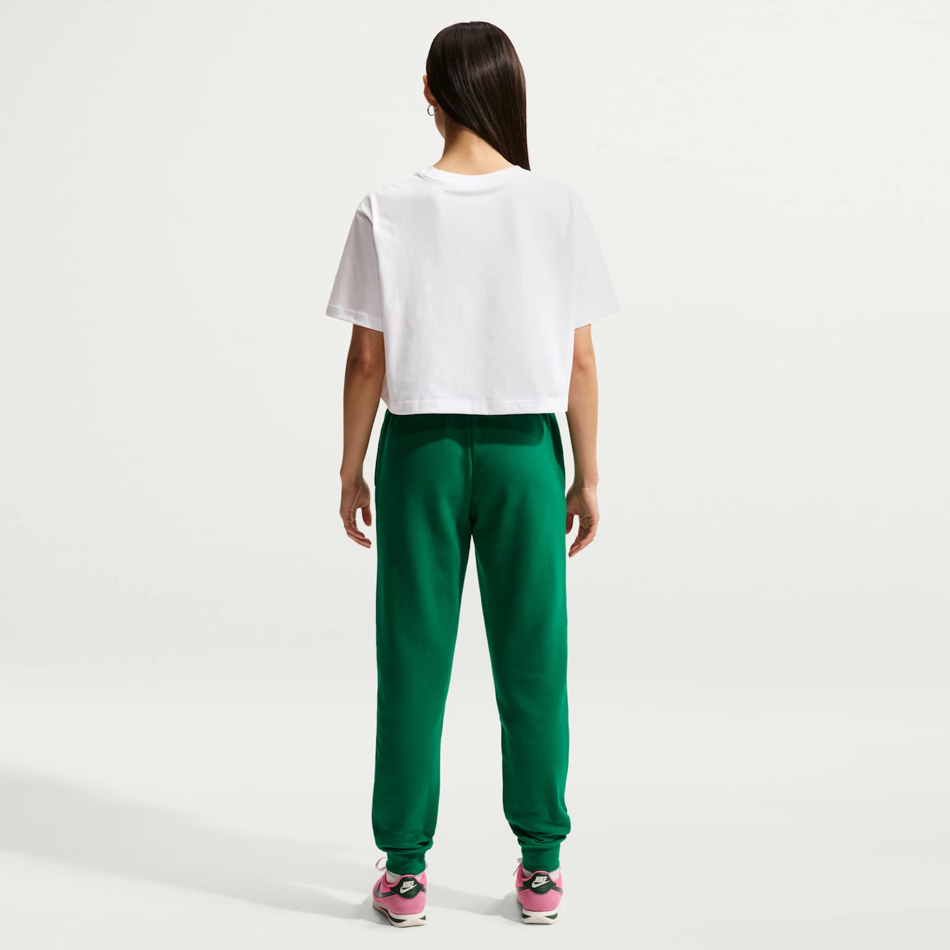 Camiseta Feminina Nike Cropped Sportswear Classic Branco