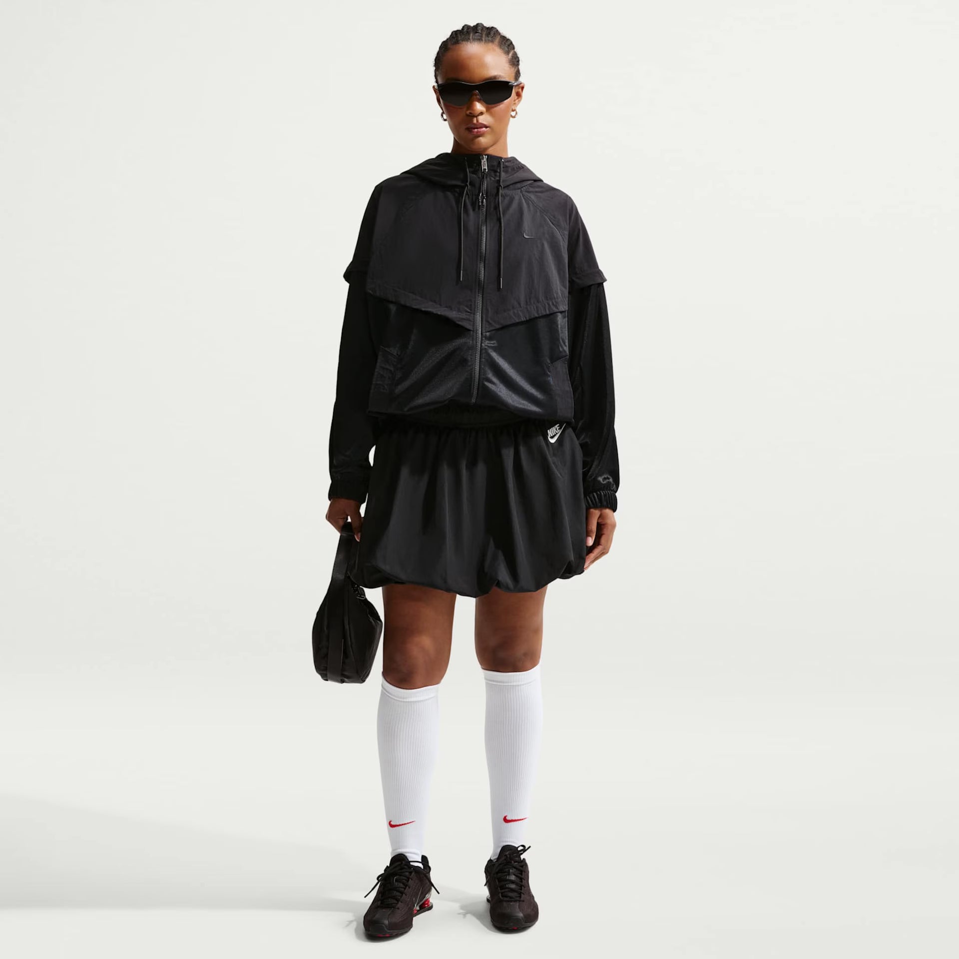 Jaqueta Nike Sportswear Oversized Windrunner Preto