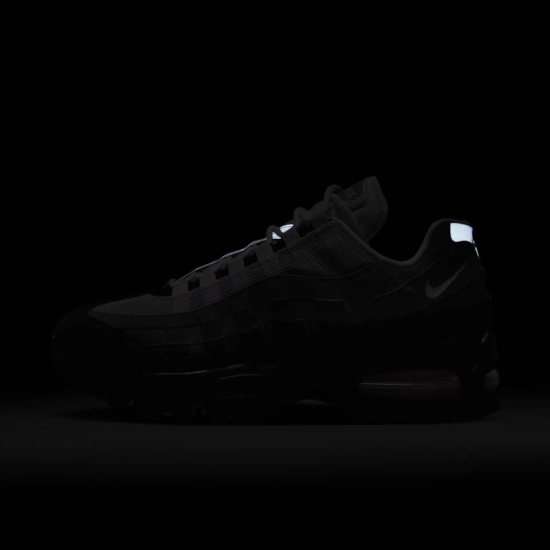 Tênis Nike Air Max 95 Big Bubble Preto e Rosa