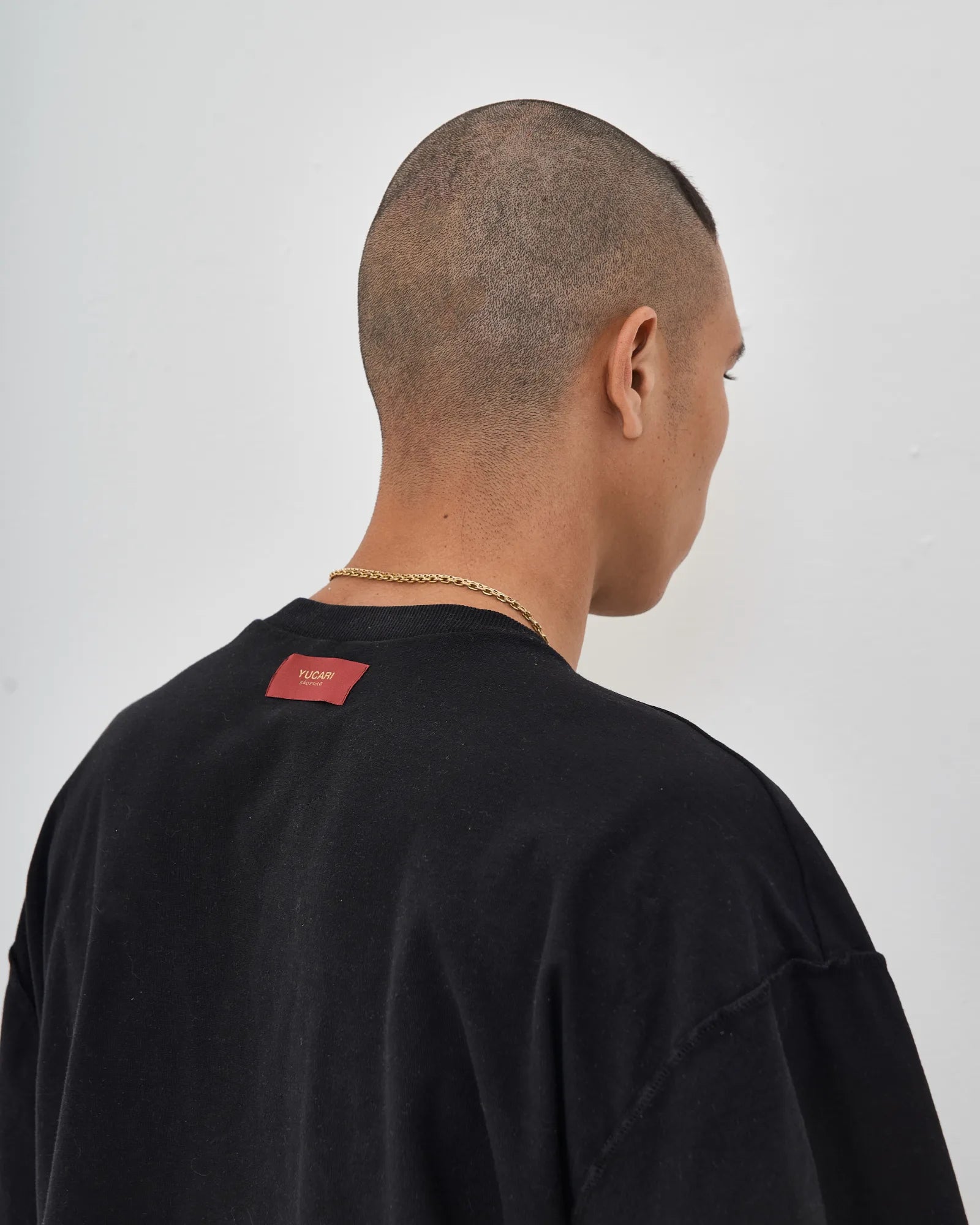 Camiseta Yucari Avesso Preta