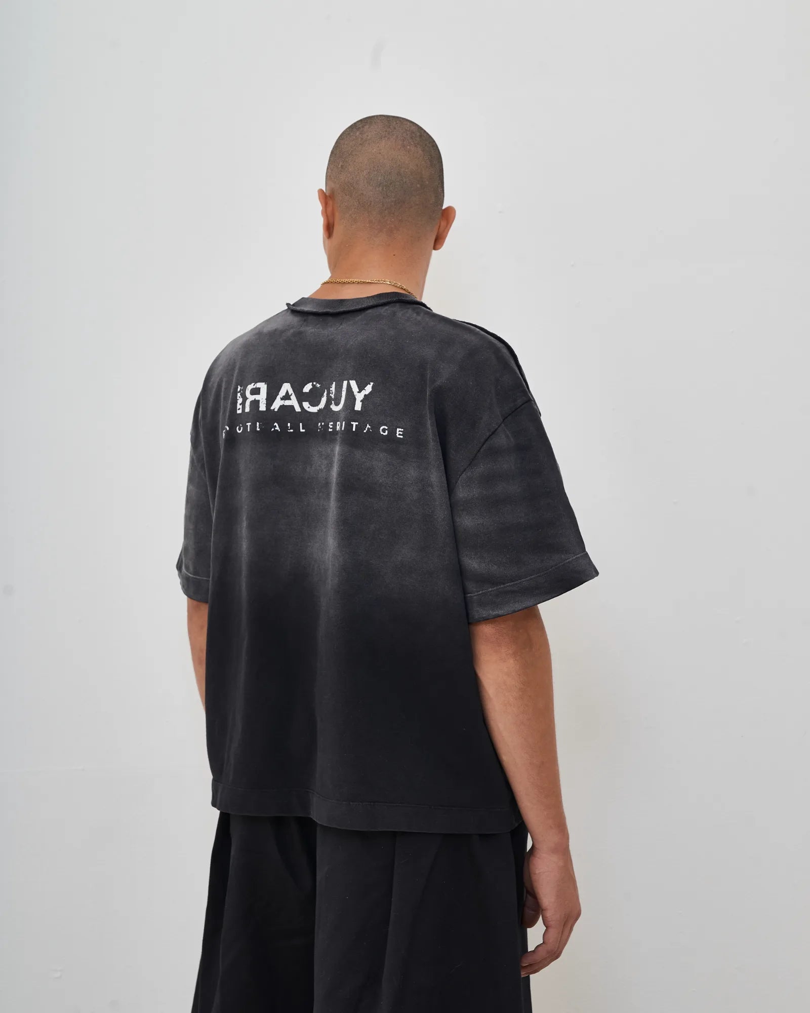Camiseta Yucari Avesso Preta