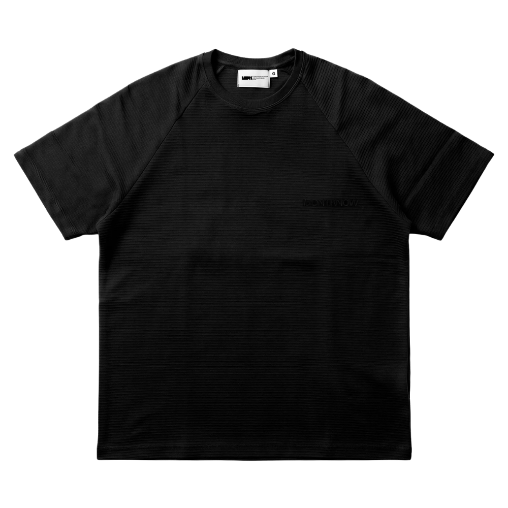 Camiseta IDK Core Boxy Preta