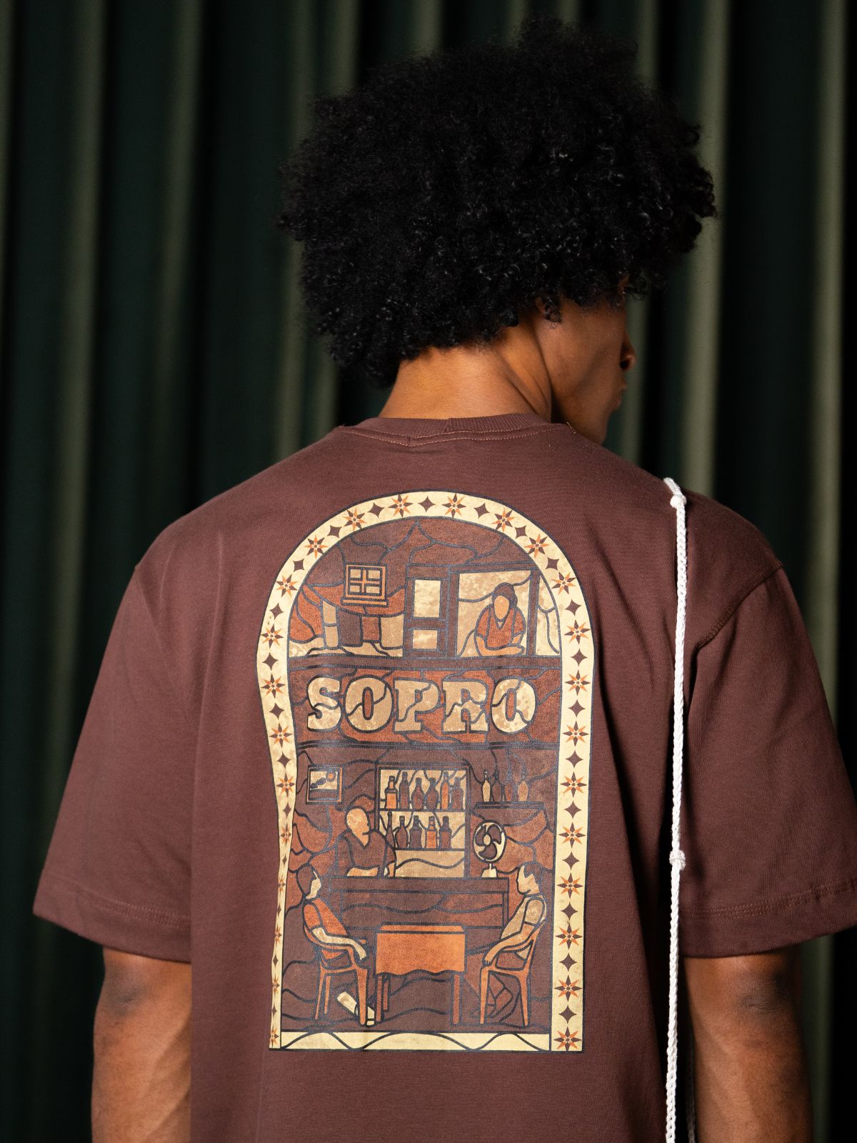 Camisa Oversized Sopro Cena Em Ladrilho