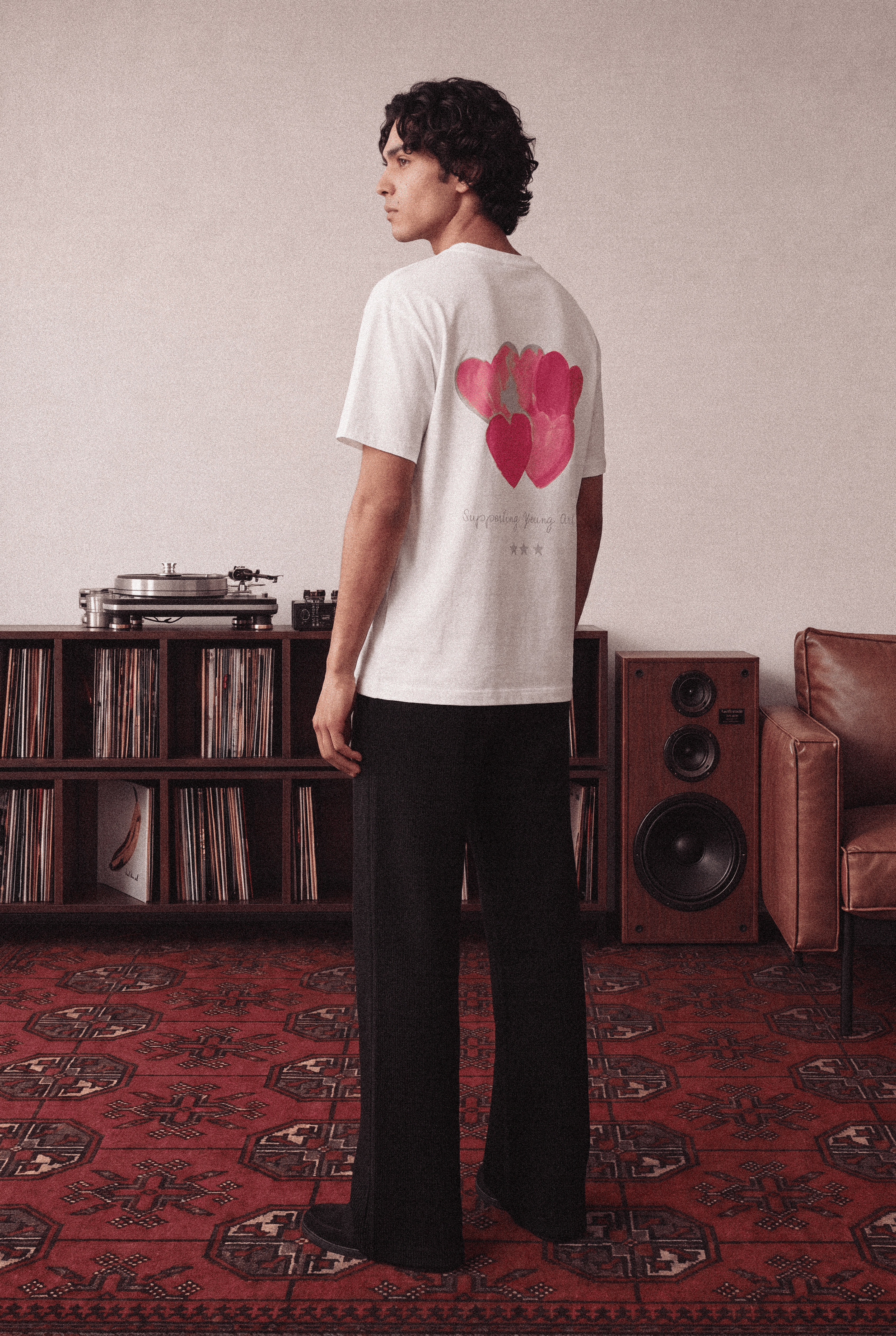 Camiseta Jours de Pluie Pink Hearts Tee Branca