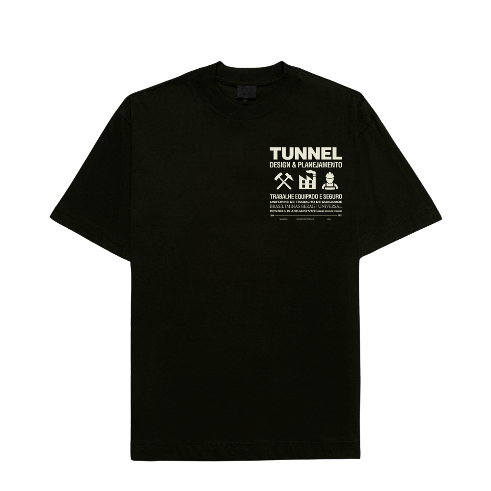 Camiseta Tunnel Oversized Empresarial Preta