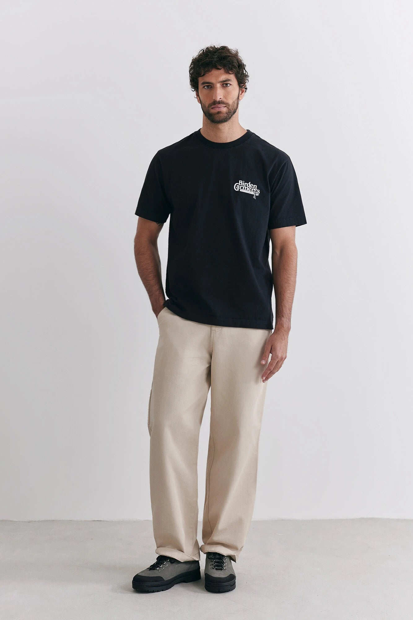 Camiseta Birden Always Working Preta