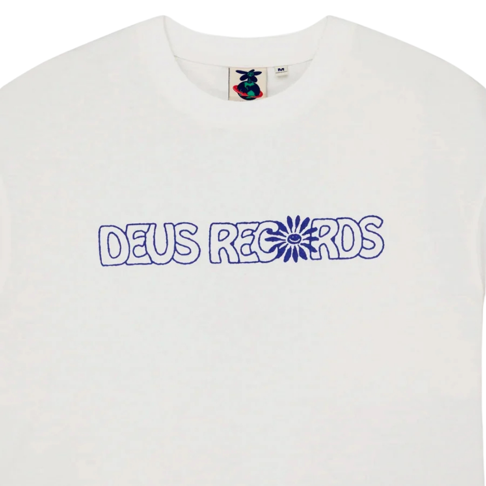 Camiseta Deus Ex Machina Big World Branca