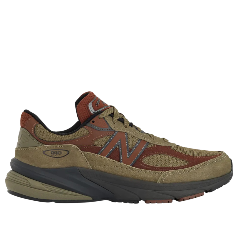 Tênis New Balance 990 Teddy Santis