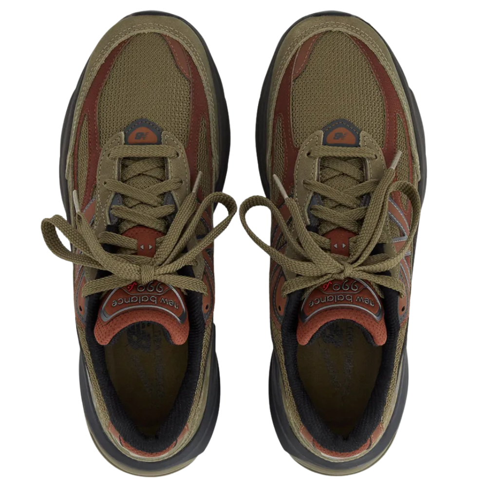 Tênis New Balance 990 Teddy Santis