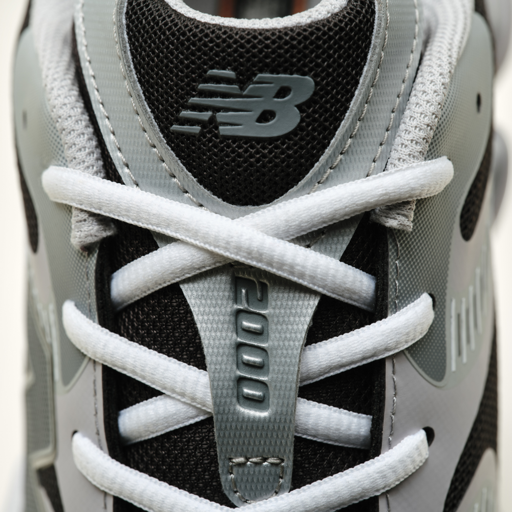 Tênis New Balance 2000 Unissex Cinza Branco