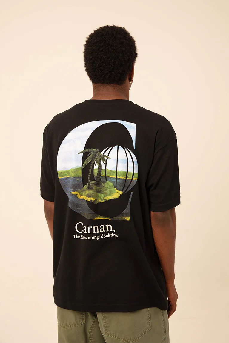 Camiseta Carnan Island Heavy Preta