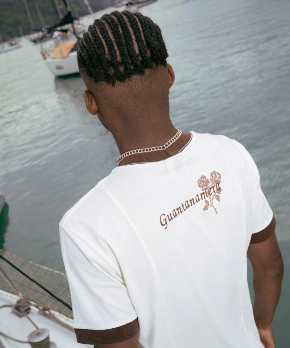 Camiseta Slim Sopro Guantanamera