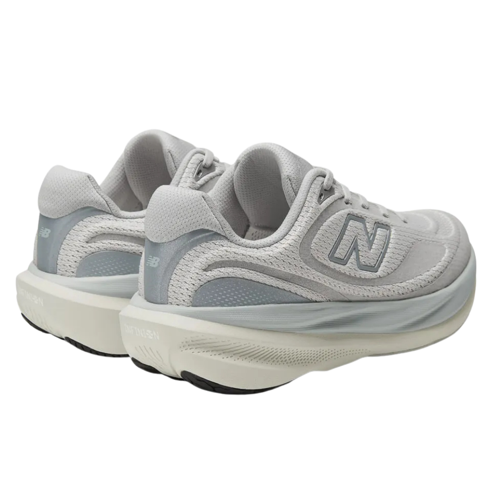 Tênis New Balance Infinion 1080 V15 Cinza Claro