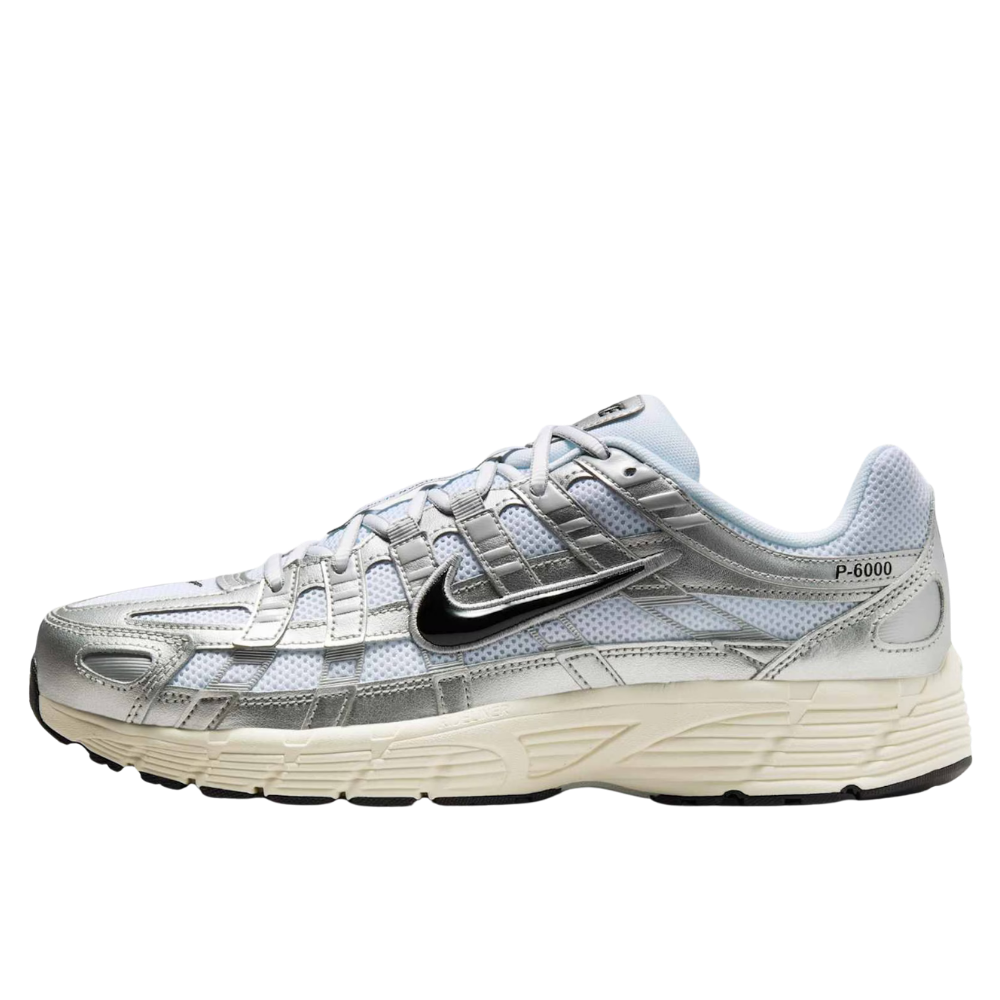 Tênis Nike P-6000 Branco e Prata