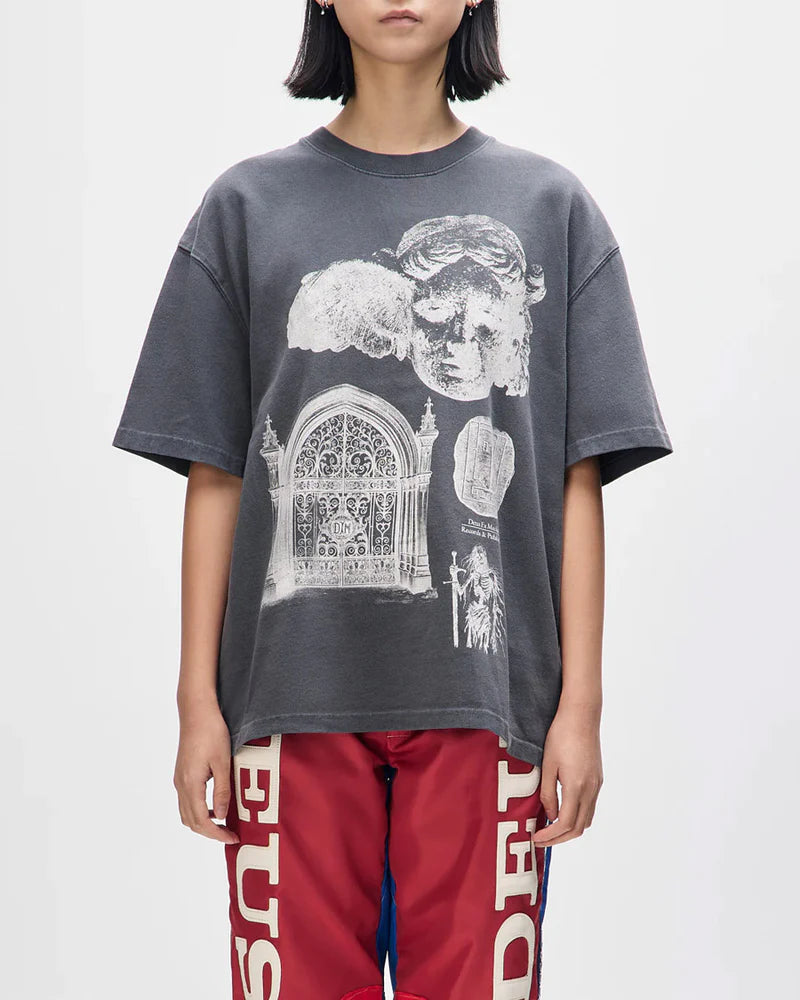 Camiseta Deus Ex Machina Invocation Chumbo