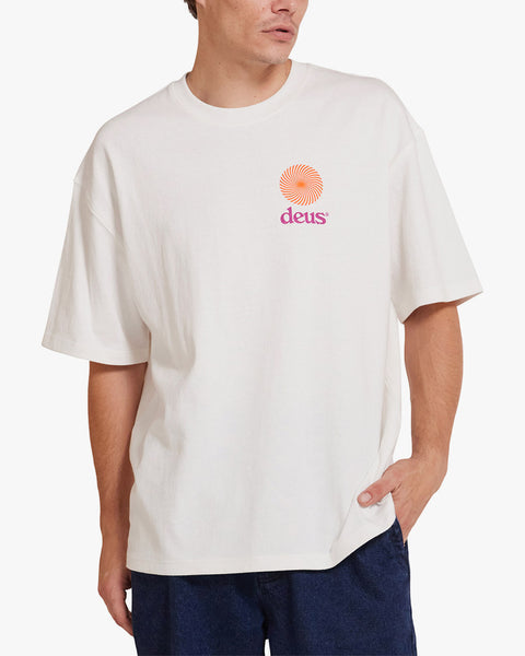 Camiseta Oversized Deus Ex Machina Strata Off White