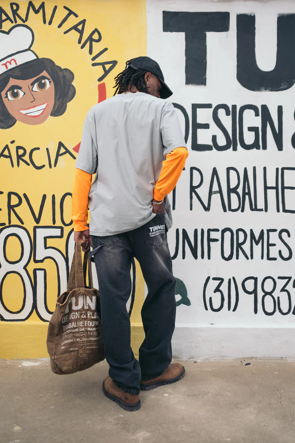 Camiseta Tunnel Oversized Cinza