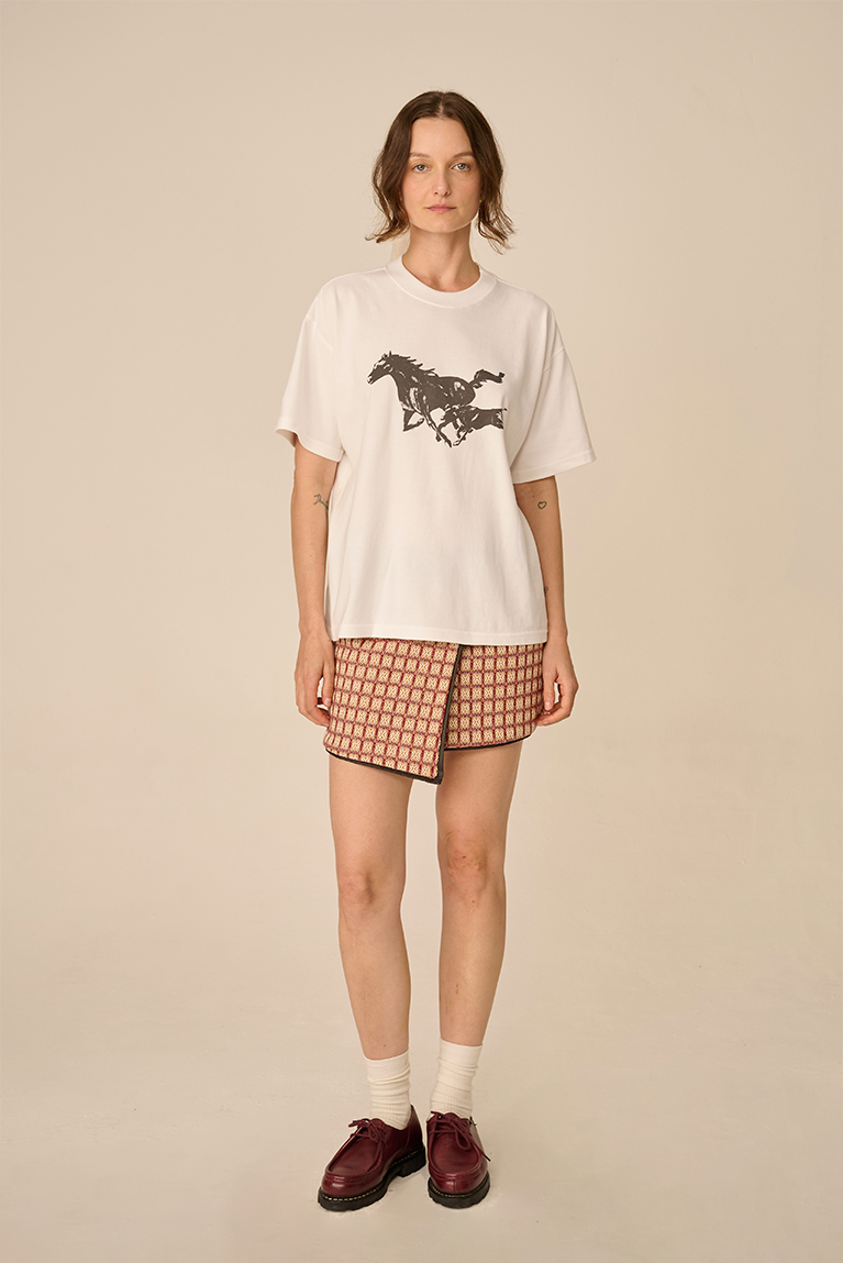 Camiseta Boxy Carnan Companions Off White