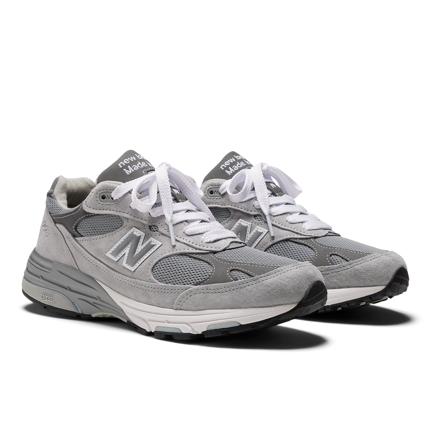 Tênis New Balance U993 Cinza