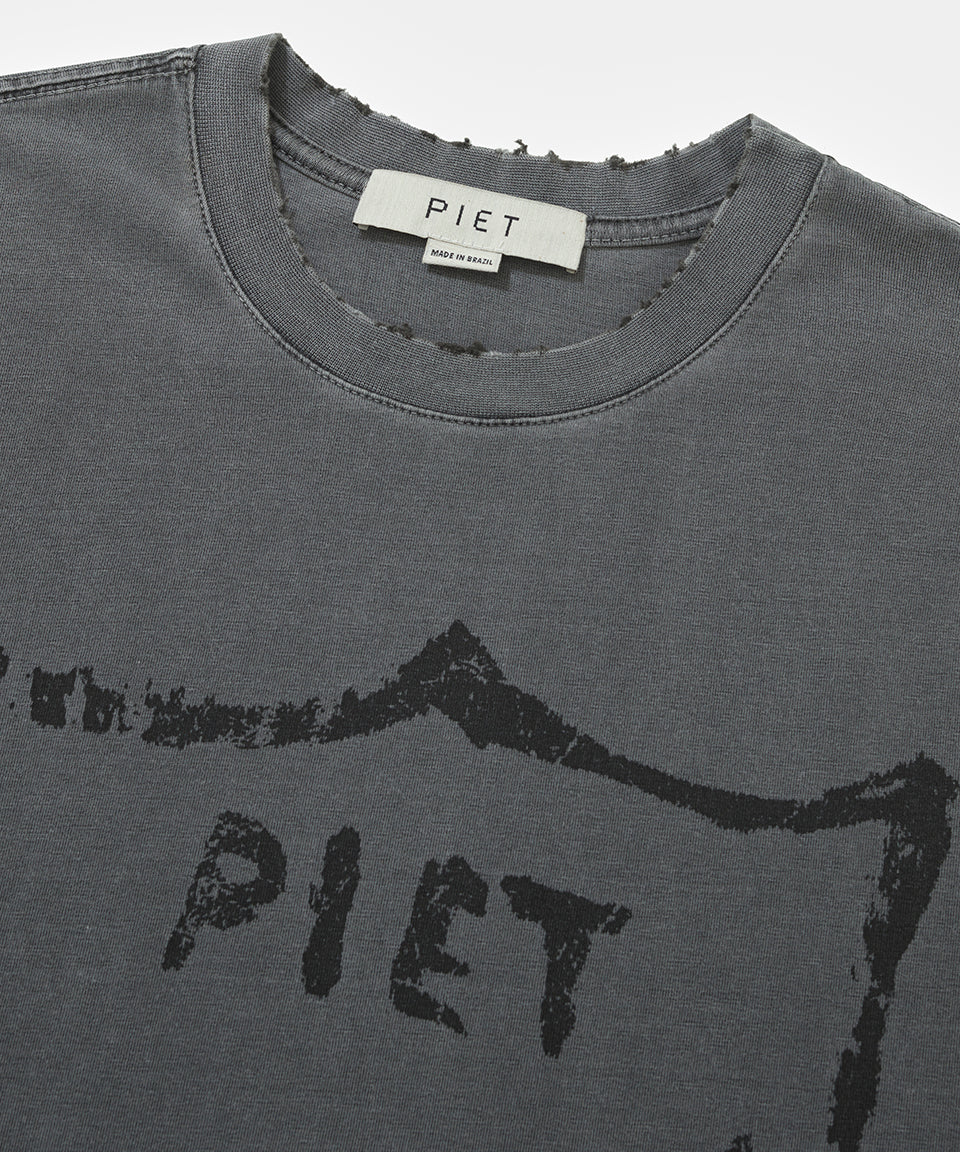 Regata Piet Oversized Emblema Preto Estonado