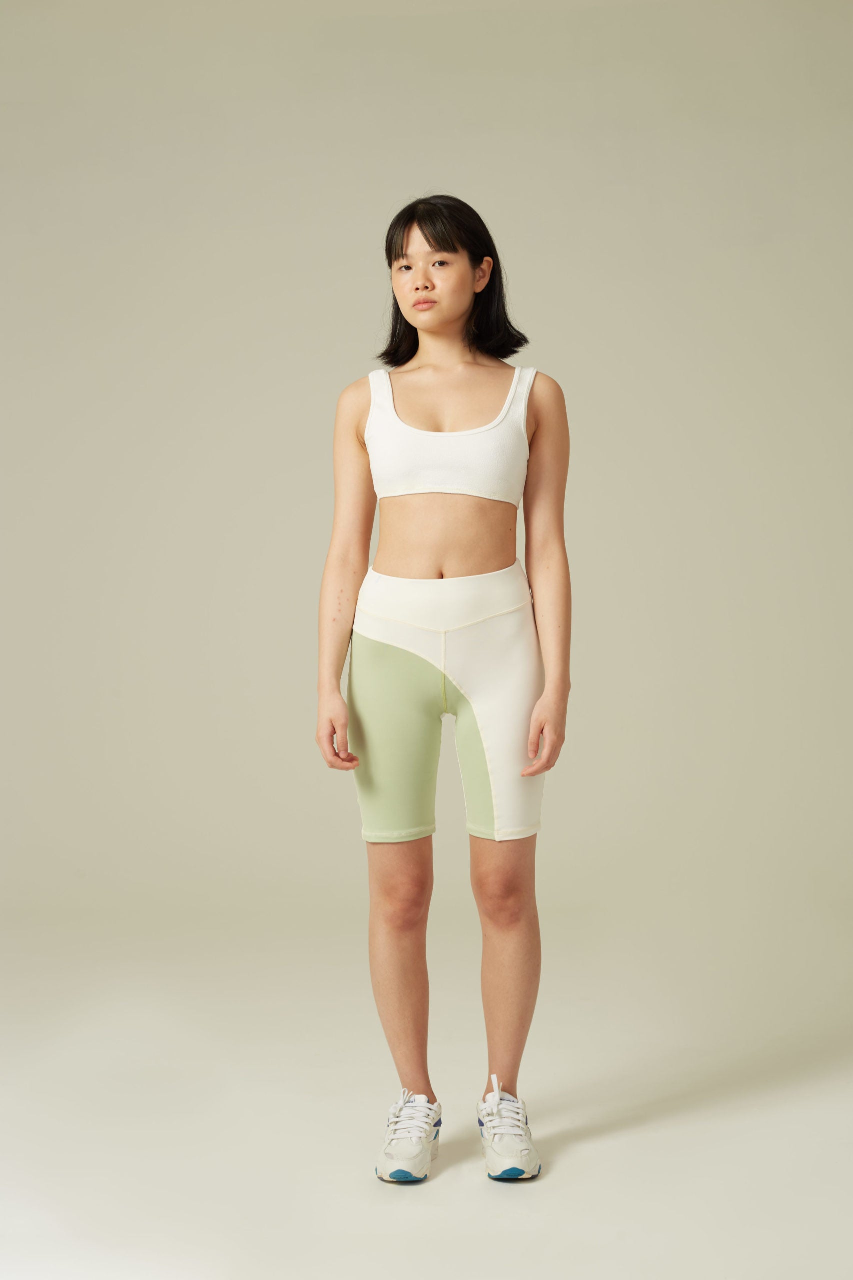 Shorts Squat & Ballet Biker Lapô Ecru Celadon