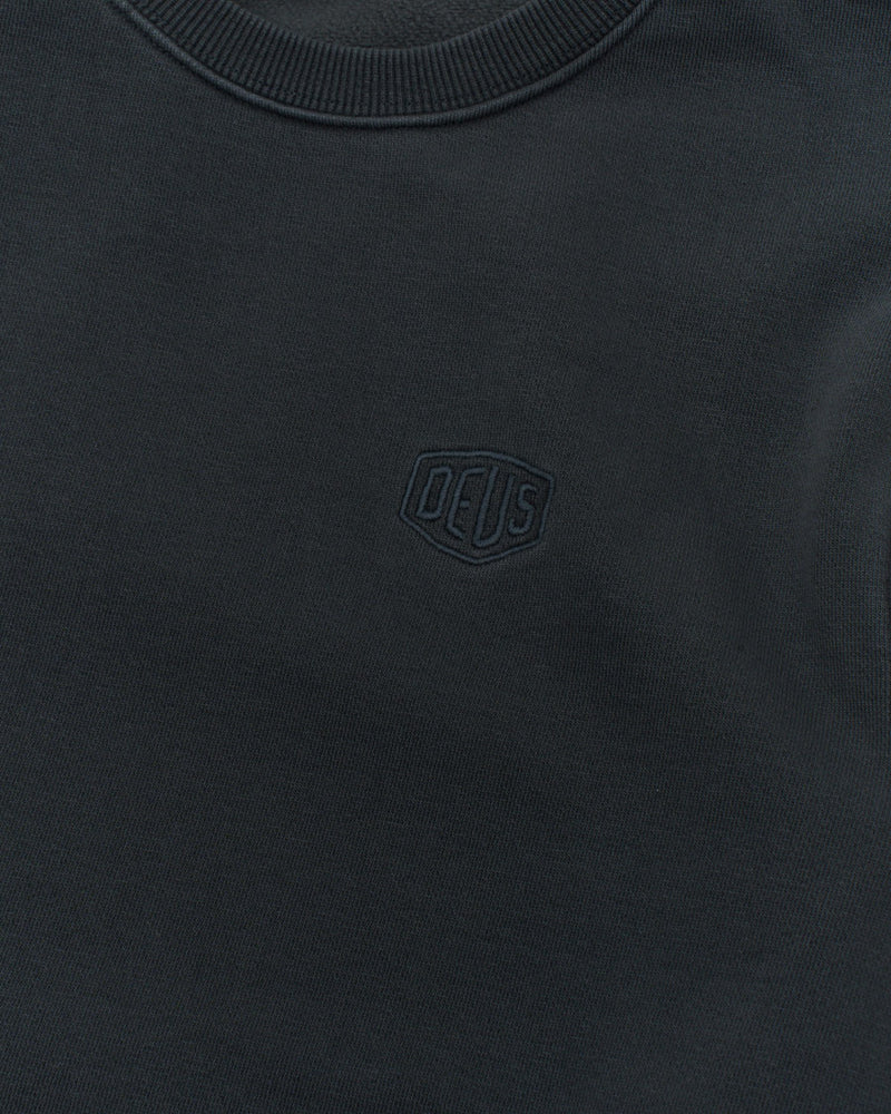 Moletom Canguru Deus Shield Garment Dyed Chumbo