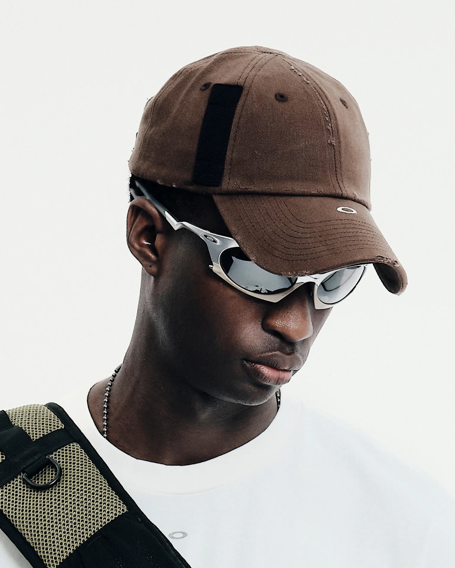 Boné Piet x Oakley Nano Logo Marrom