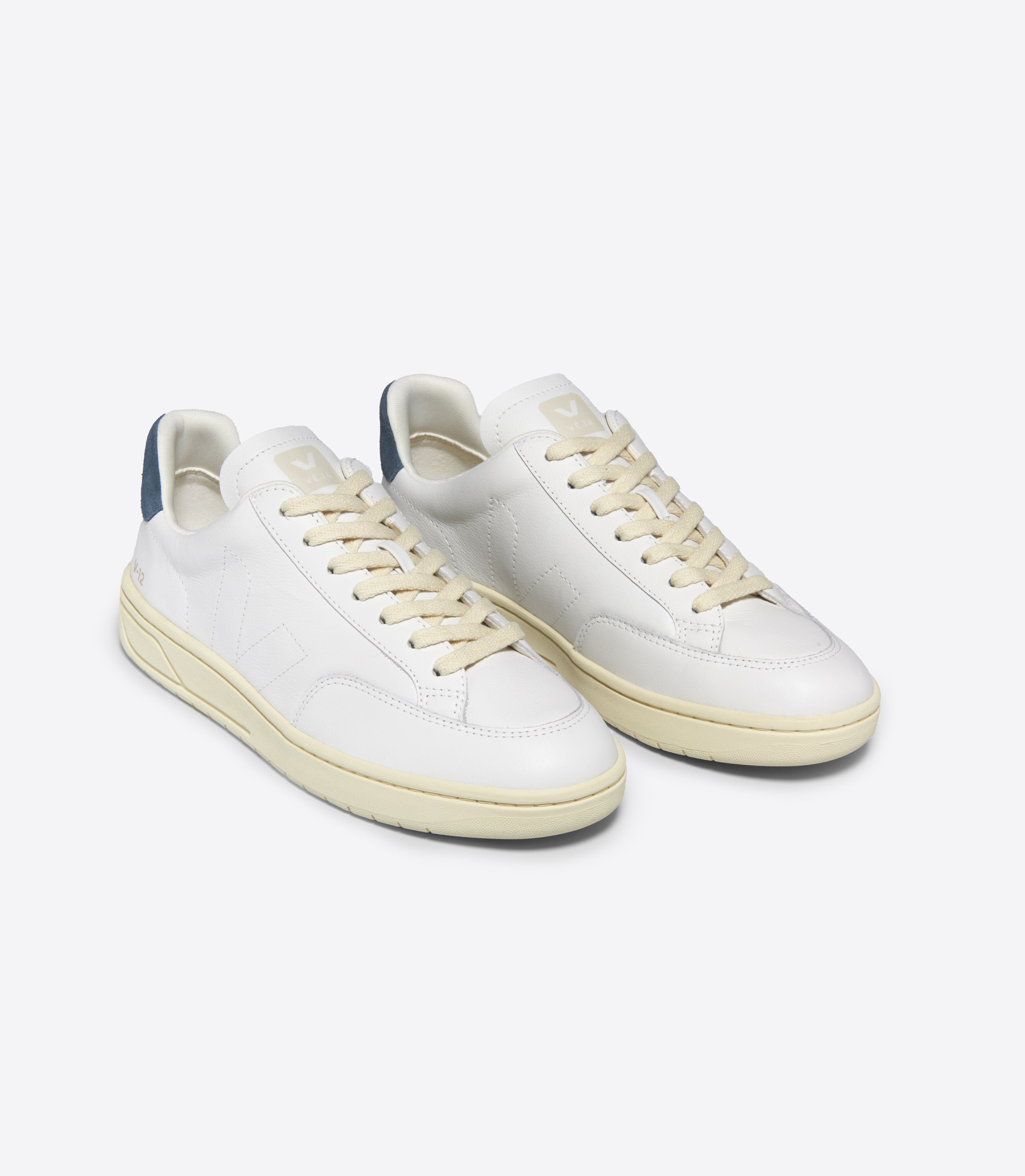 Tênis Veja V-12 Stitch O.T Extra White California