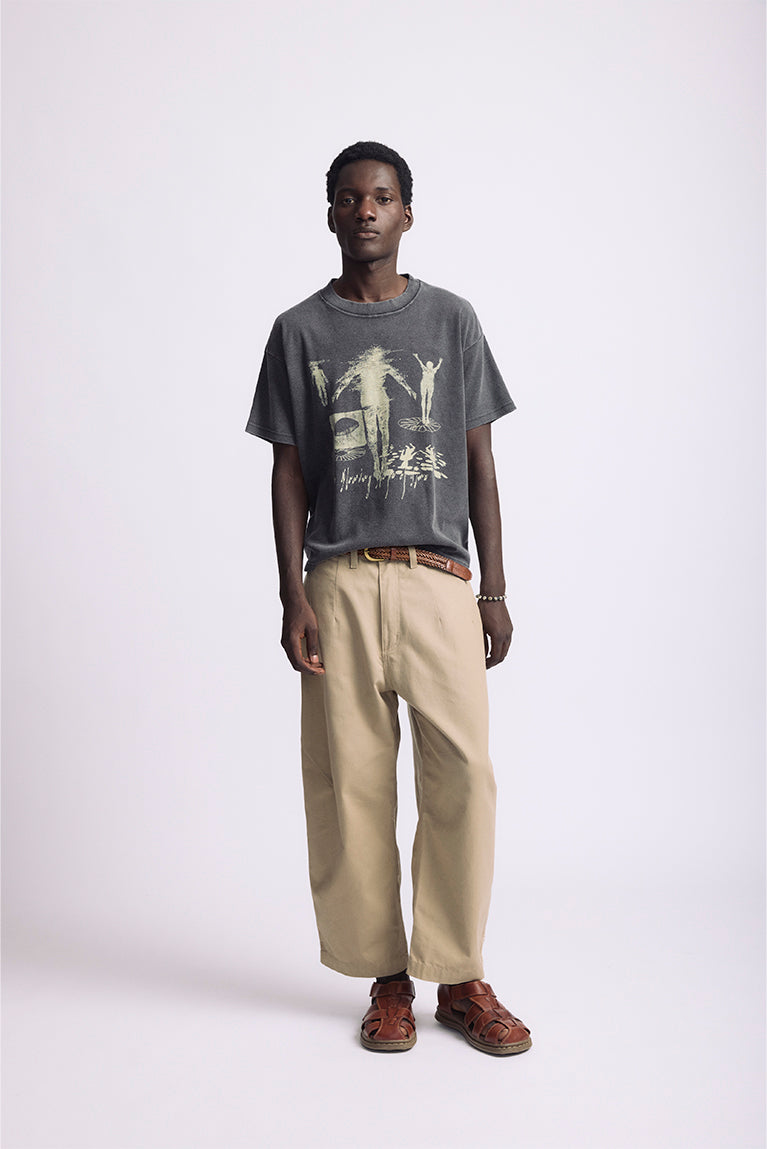 Camiseta Boxy Carnan Synergy Preta