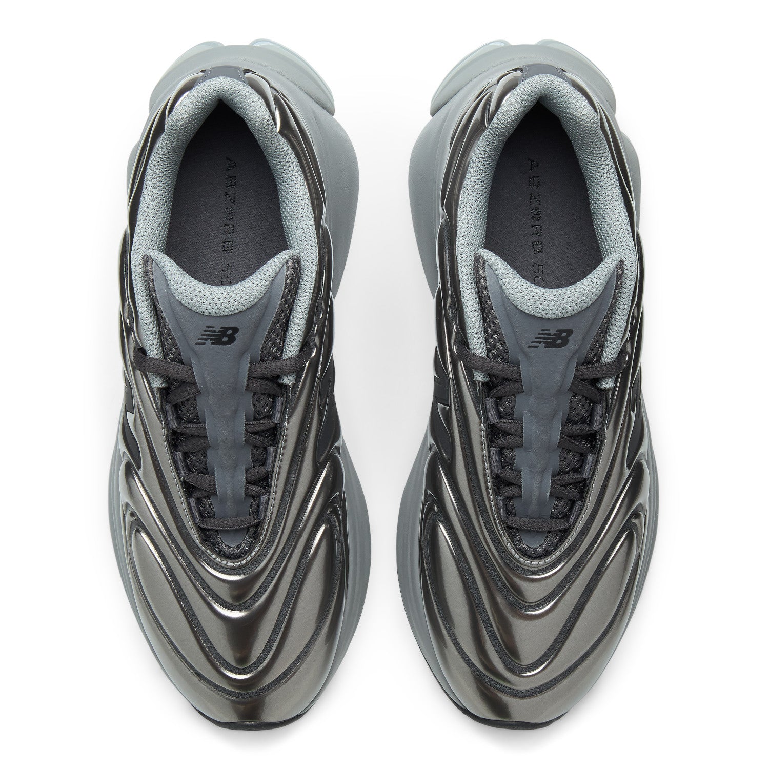 Tênis New Balance 5030 Chumbo Metálico
