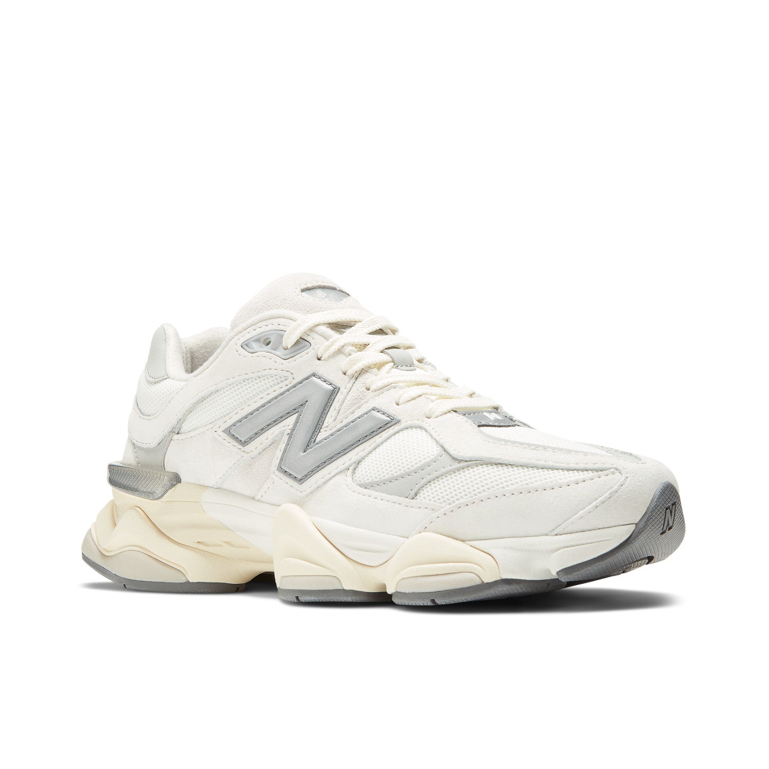 Tênis New Balance 9060 Unissex Branco e Prata