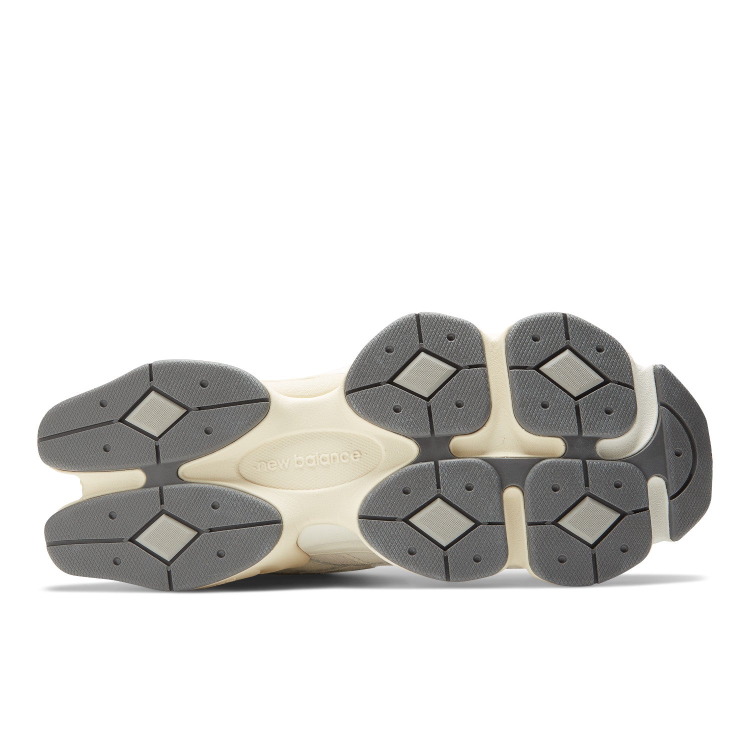 Tênis New Balance 9060 Unissex Branco e Prata